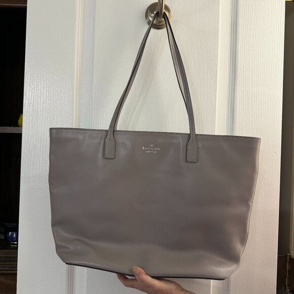 kate spade Handbags - Kate Spade Large Gray Tote EUC